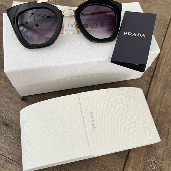 Prada 09QS 09 1AB-0A7 Black Gold Gray Gradient Sunglasses PR09QS - Picture 5 of 6